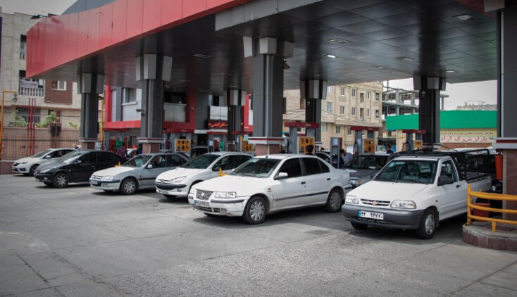 کاهش سهمیه بنزین برخی از خودروها به چه معناست؟