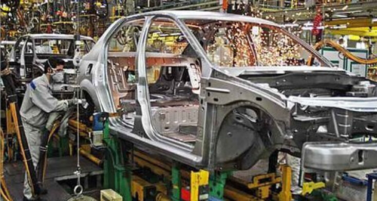 شرکت های خودروساز منتظر ورق فولاد برای تولید خودرو