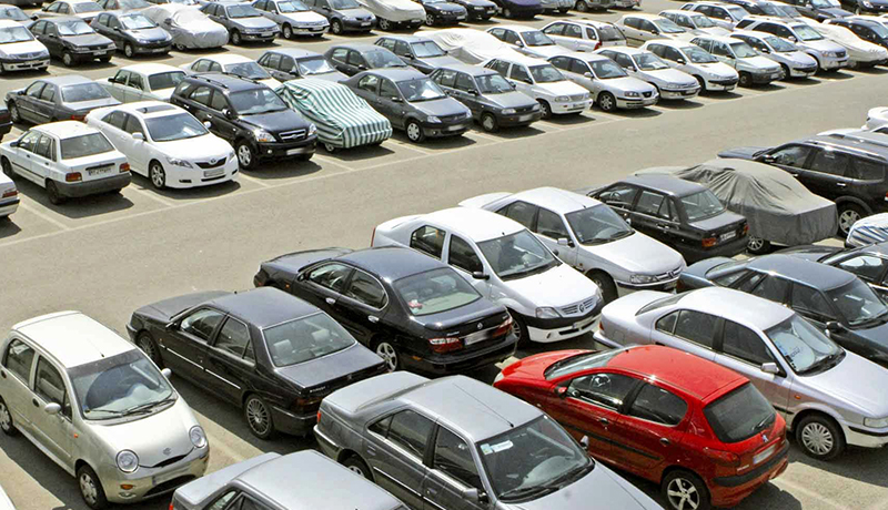 رکود سنگین در بازار خودرو/ راناپلاس ٢٣٣ میلیون تومان شد