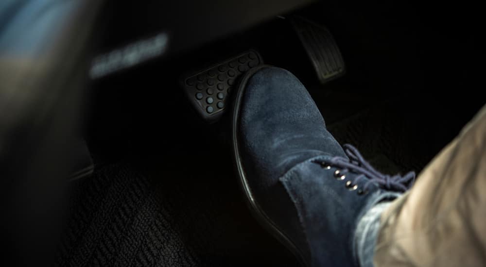 دليل توليد صدا در خودرو هنگام ترمزگيري چيست؟