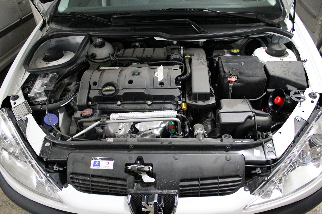 علت لرزش موتور خودرو