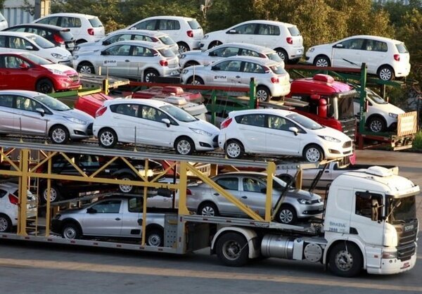 منتظر سقوط قیمت خودرو باشید | این برندهای خوش‌نام خودروهای ارزان برای واردات دارند
